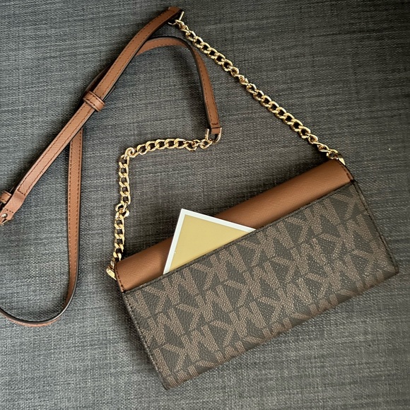 NWT MICHAEL KORS JET SET CHARM LARGE WALLET ON A CHAIN PHONE CROSSBODY BAG - Picture 7 of 14